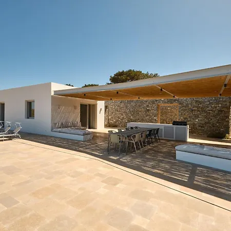 Platform House * パロス島