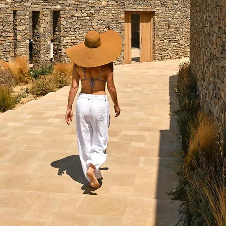 Platform House Villa *